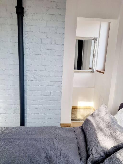 Cozy Apartment Near City Center Bucareste Exterior foto